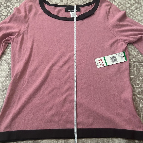 Jones New York Pink Top with Black Accents - Picture 5 of 7
